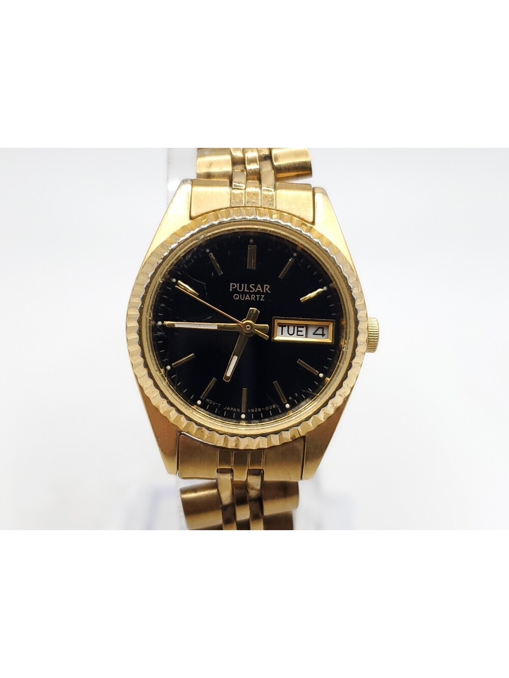 Vintage Pulsar Watch Womens New Battery Gold Tone Black Day/Date Dial 22mm